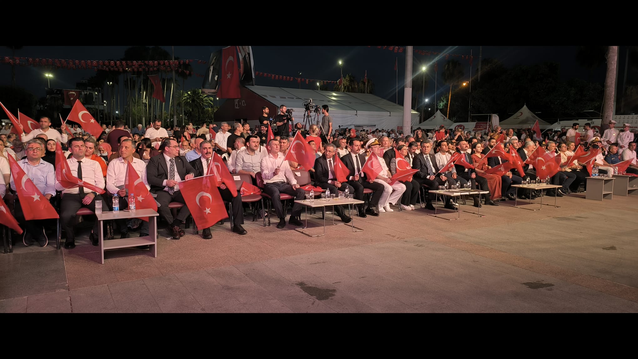 Toros Üniversitesi Rektörü’nden 15 Temmuz Mesajı: "Milli İradenin Yanındayız"
